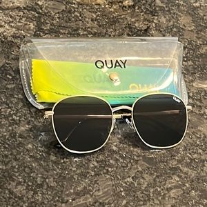 Quay Jezabell Polarized Sunglasses